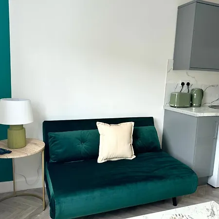 Cosy 1 Bed Near Bham Centre *